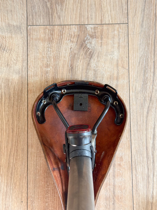 Brooks B17 Brompton Be Seen Light Adapter